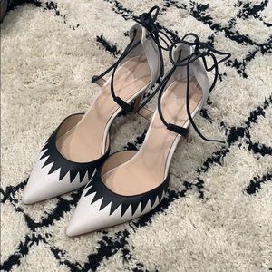 Leather Black and White Pointed Toe Heels